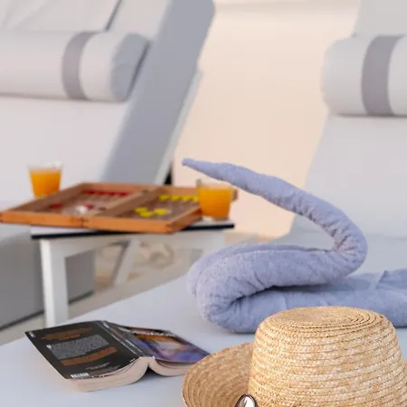 Panos Parikia * Parikia (Paros)