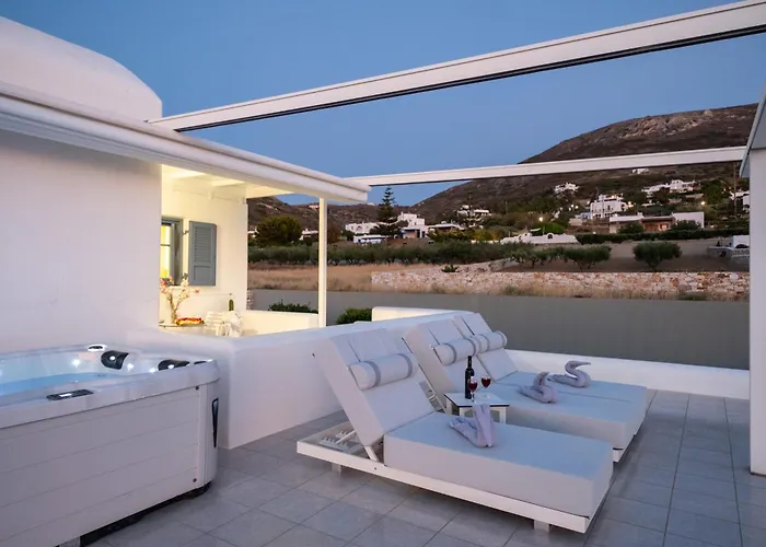 Panos Parikia Πάρος