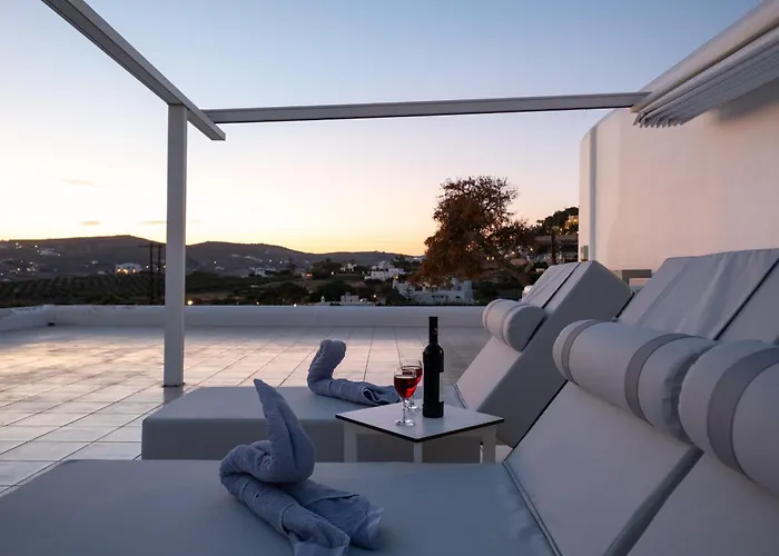 Panos Parikia Πάρος