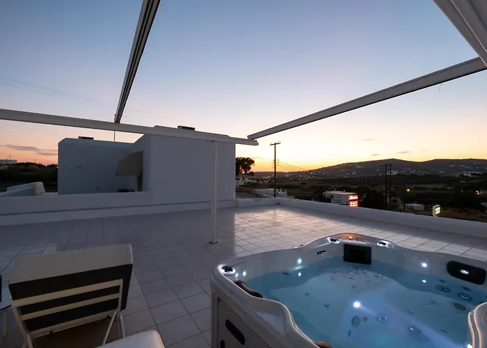 Panos Parikia Πάρος