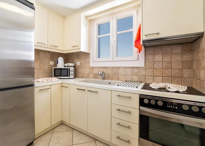 Panos Parikia Πάρος