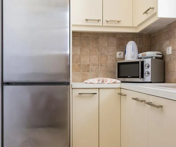 Panos Parikia Πάρος