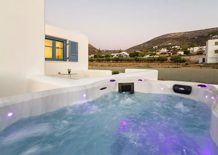 Panos Parikia Πάρος