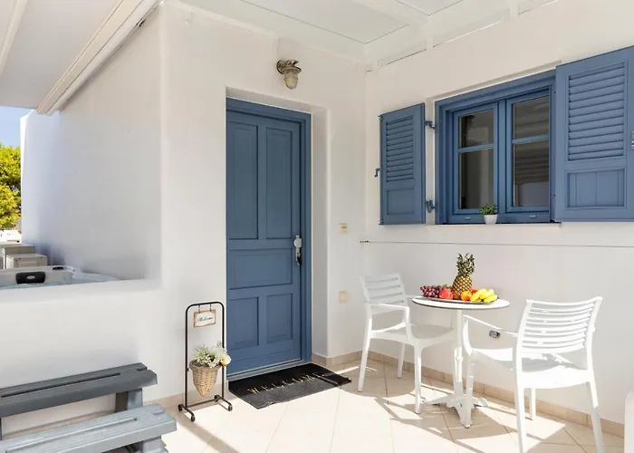 Διαμέρισμα Panos Parikia *